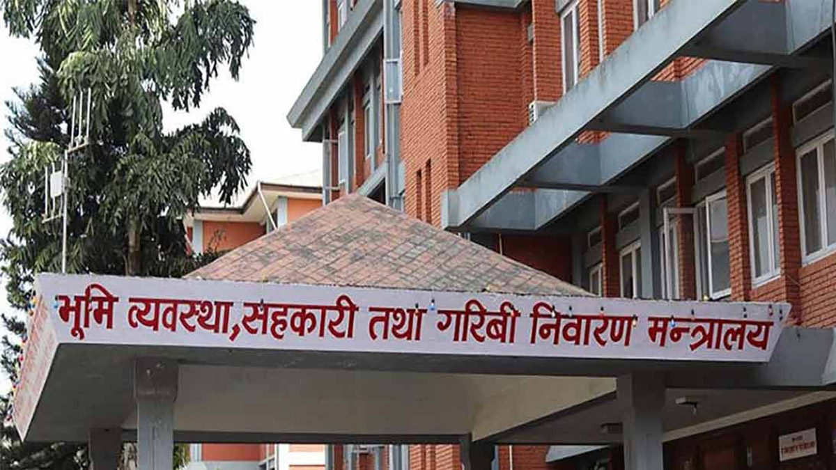 एक हजार बढी सरकारीको श्रेस्ता अनुसन्धान गर्दै मन्त्रालय